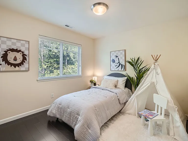10502 SE 10th Ct — Photo 23