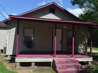 2702 Swan Ln, Silsbee, TX 77656