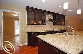 5th image of 6340 Saint James Dr