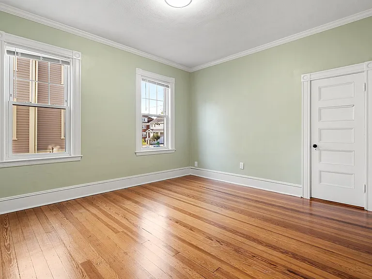 263 Pearl St #1 — Photo 11