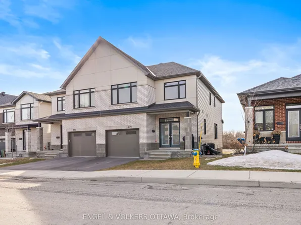 779 Ovation Grv, Ottawa, ON K1T 0X6