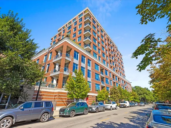 540 W Webster Ave APT 612, Chicago, IL 60614