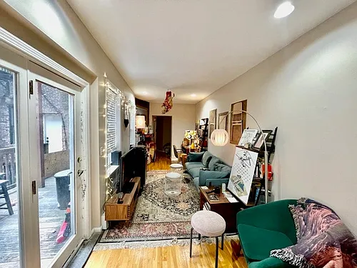 19 Sheafe St Photo 1