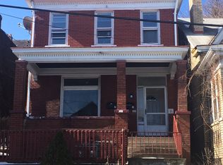 135 Koehler St, Mount Oliver, PA 15210