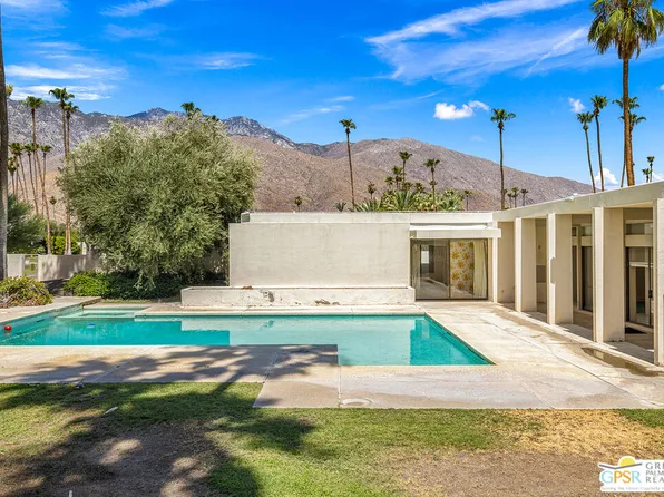 2550 S Pequeno Cir, Palm Springs, CA 92264