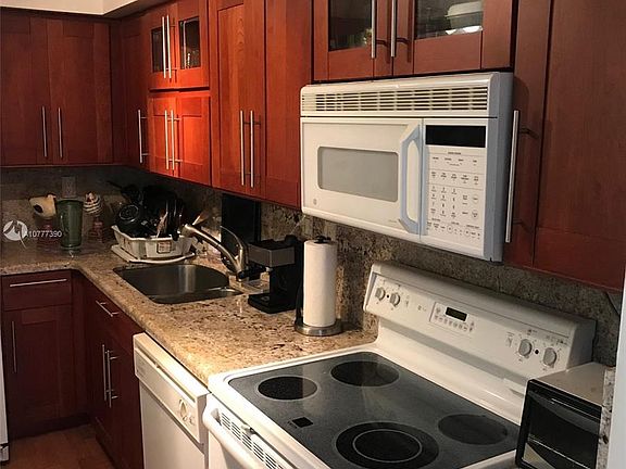 3rd image of 3731 N Country Club Dr APT 1726