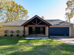 335 Grandview Hts, Conway, AR 72032