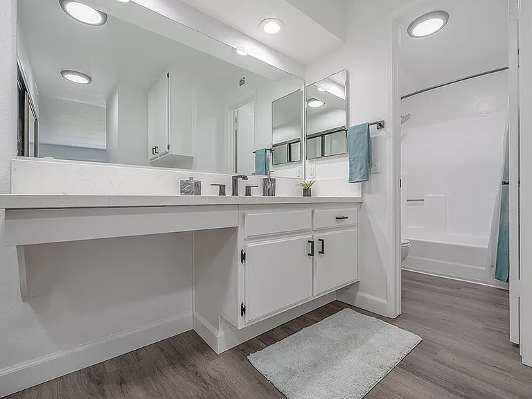 The Resort at Encinitas — Photo 17