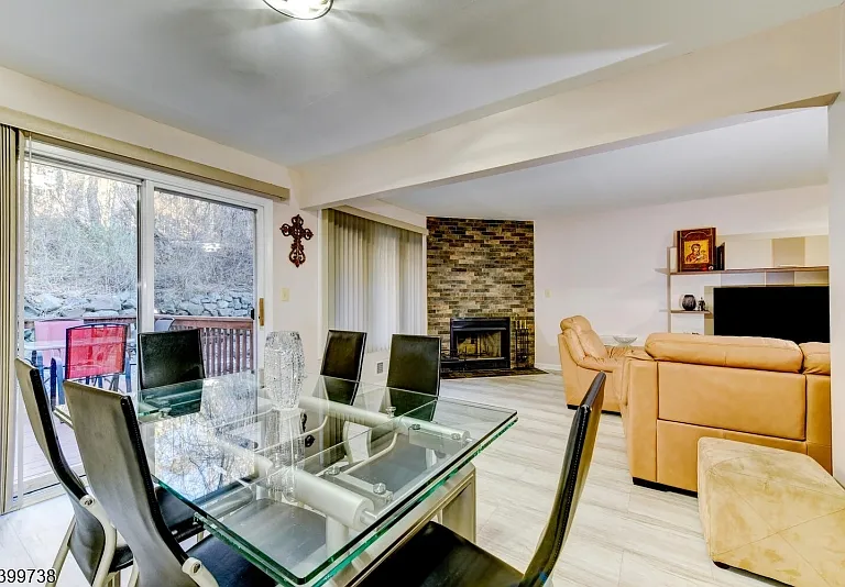 6 Hansen Pl #6 — Photo 13