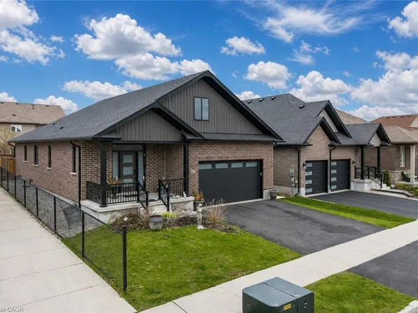 86 Woodberry Cres, Woolwich, ON N3B 0C8