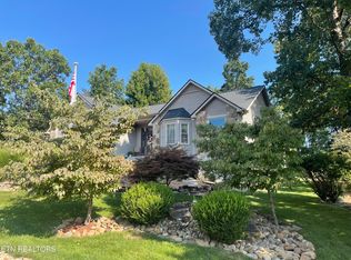 129 Mountain View Dr, Fairfield Glade, TN 38558