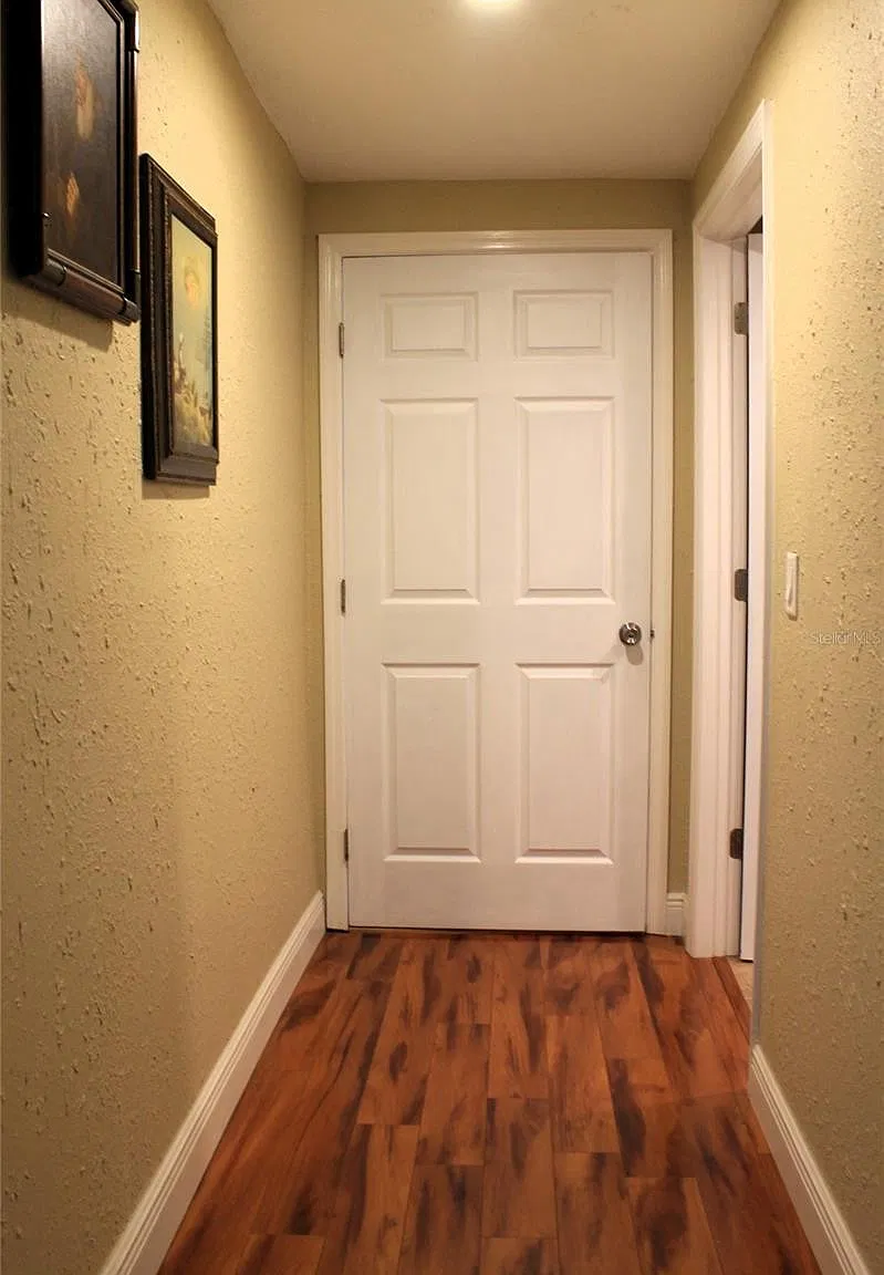2 bed, $1,250 — Photo 3