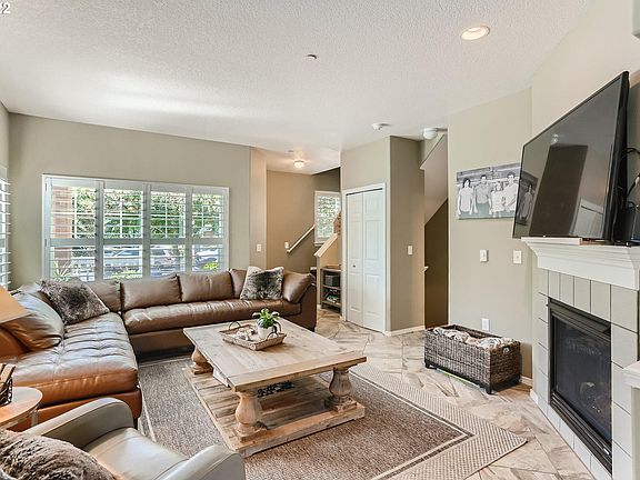 5th image of 30370 SW Rebekah St Unit 22