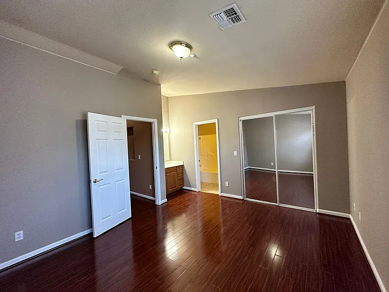 25126 Angelina Ln #9 — Photo 14