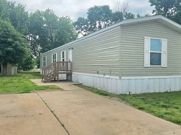 5434 S Kansas Ave, Wichita, KS 67216