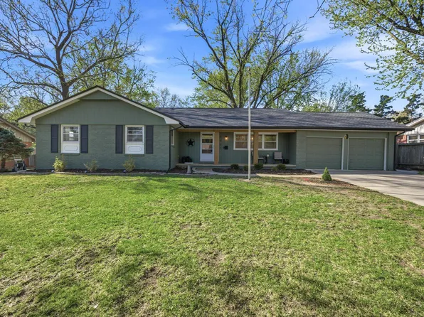 7407 E Plaza Ln, Wichita, KS 67206