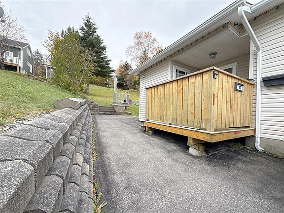 3rd image of 17 Samms Road