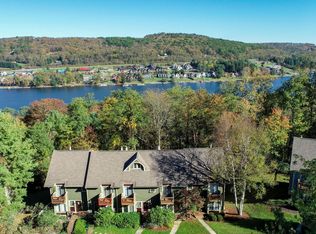 5 Lakeview Ct #5C, Mc Henry, MD 21541