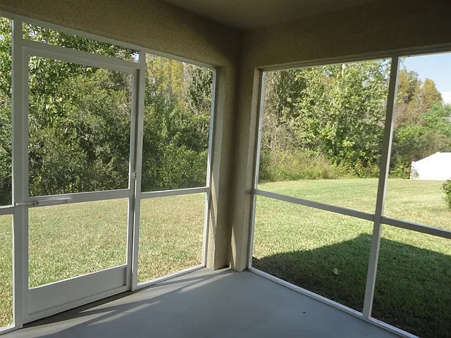 3213 Dunstable Dr — Photo 18