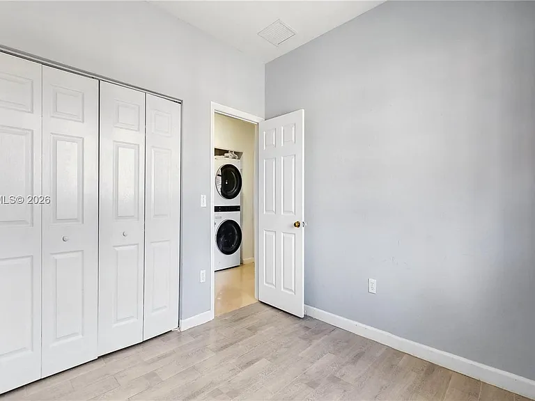 373 NE 26th Pl #201 — Photo 15