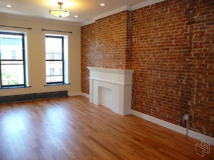 1st image of 287 5th Ave APT 3