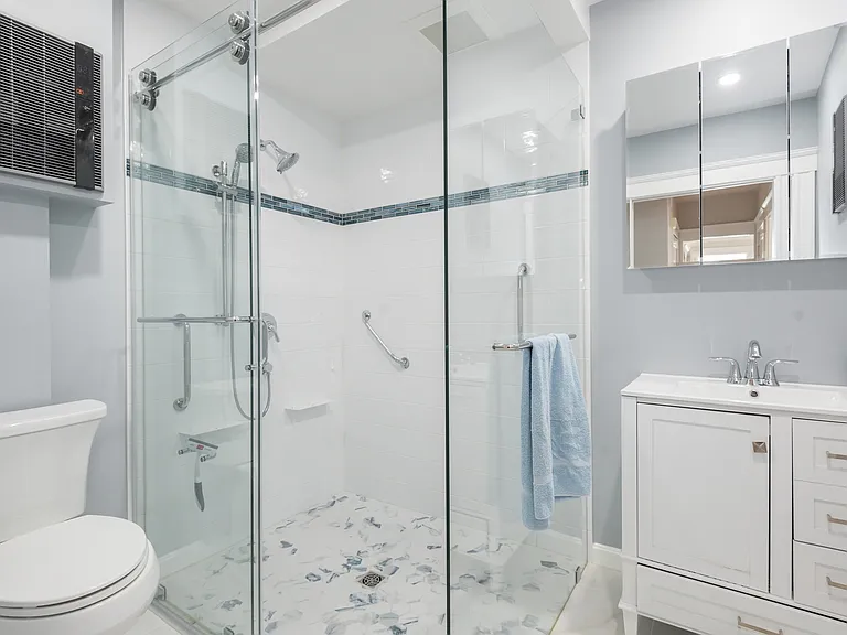 204 Walpole St #1 — Photo 12