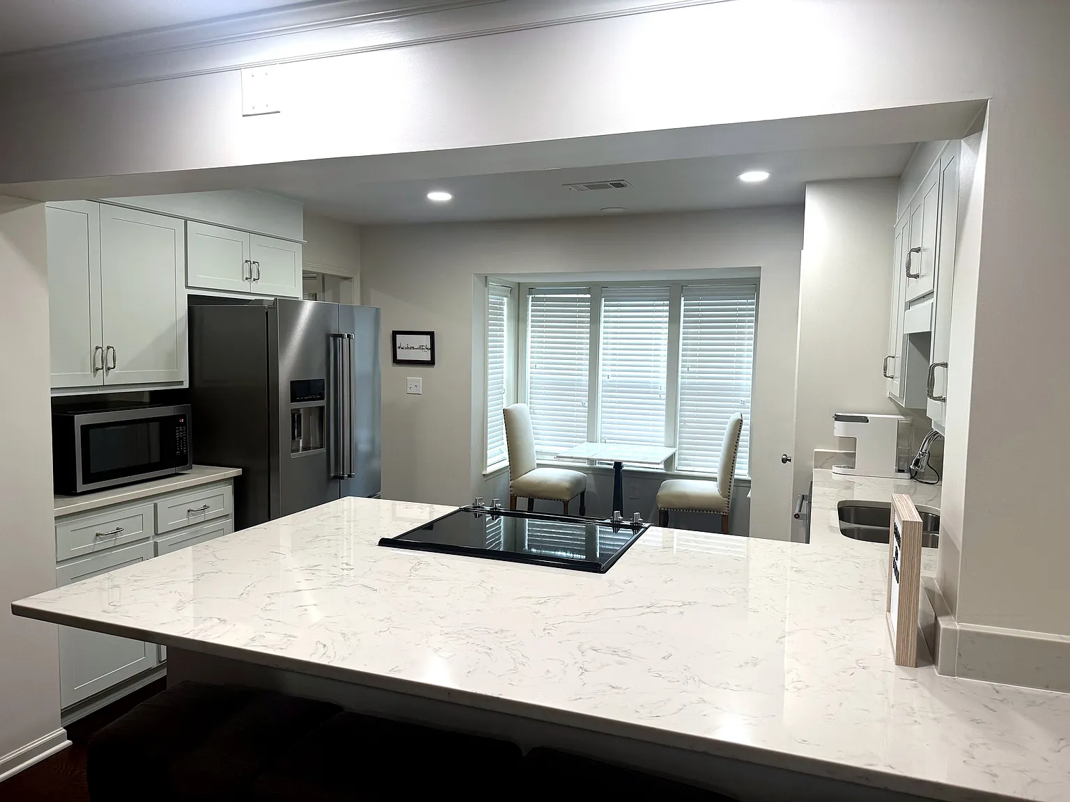 1704 Saint Charles Pl — Photo 2