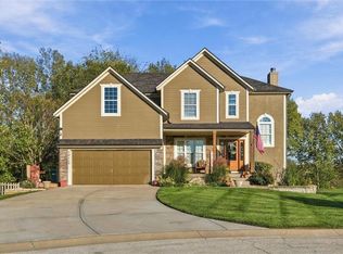 12113 Pebble Beach Dr, Kansas City, KS 66019