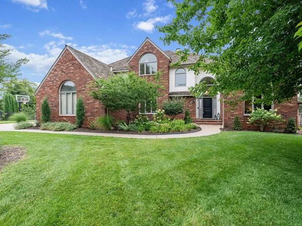 1136 N Linden Cir, Wichita, KS 67206