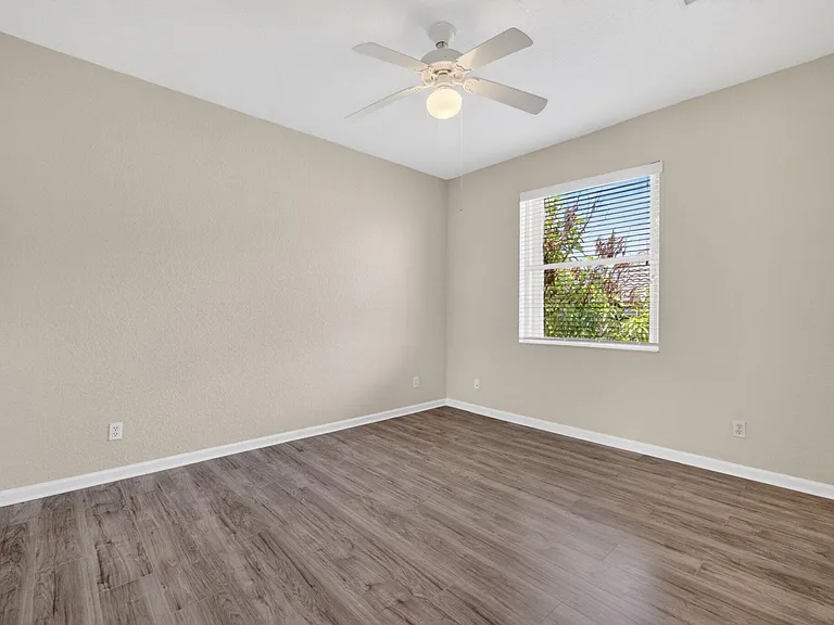 2237 SW Newport Isles Blvd — Photo 41