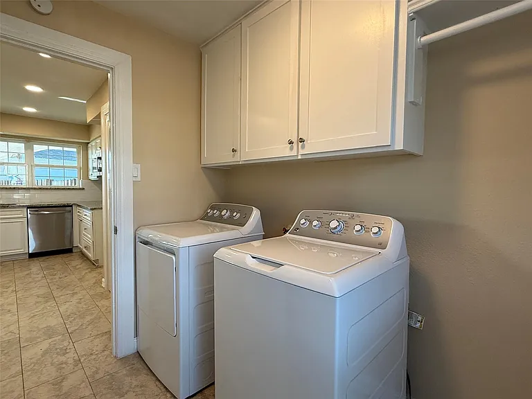 318 Big Hollow Ln — Photo 9