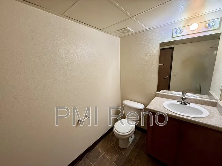 Big Horn Apartments — Photo 61