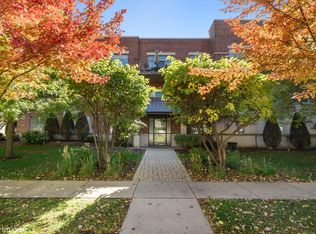 1021 Peterson Ave APT 206, Park Ridge, IL 60068