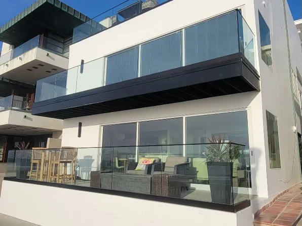 2212 The Strand APT B, Manhattan Beach, CA 90266