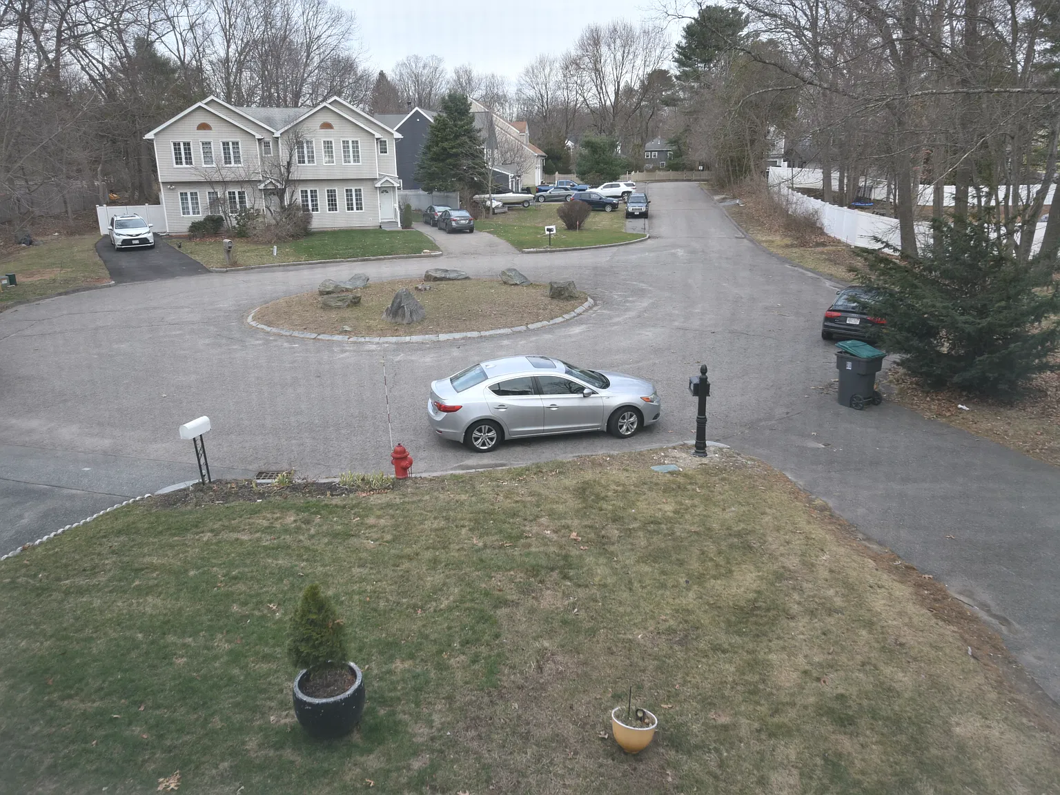 3 bed, 2.5 bath, 1496 sqft, $3,600 — Photo 2