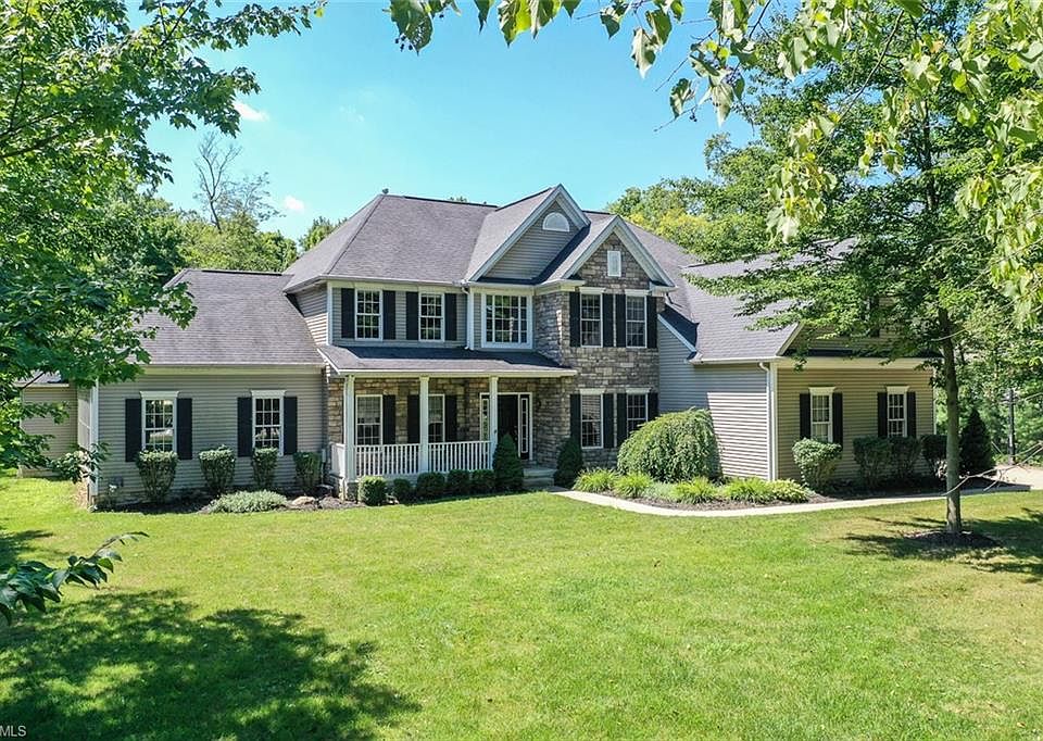 1st image of 7548 Hunters Glen Ln
