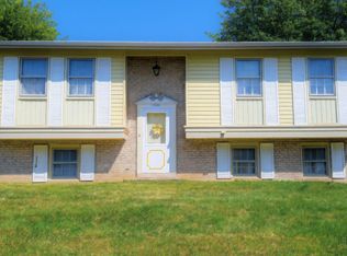 257 Longfellow Dr, Lancaster, PA 17602