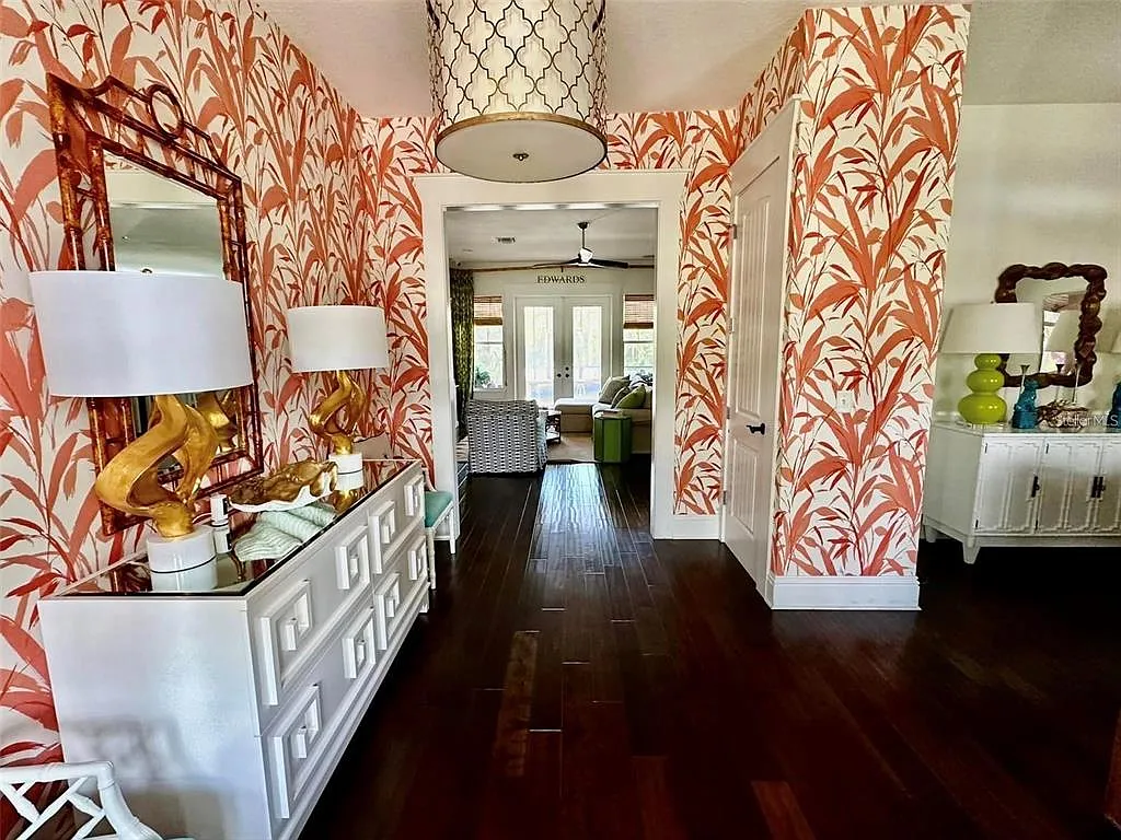 4 bed, 3.5 bath, 3508 sqft, $9,000 — Photo 4