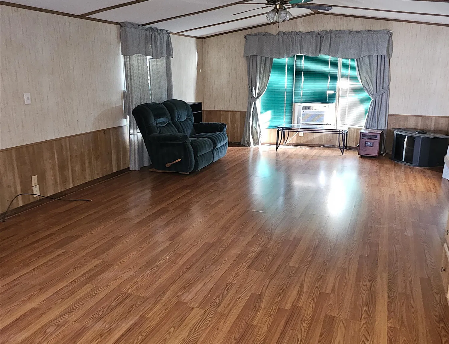 2 bed, 832 sqft, $900 — Photo 4