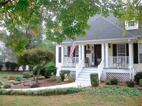 4810 Seminole Ct, Winston Salem, NC 27127