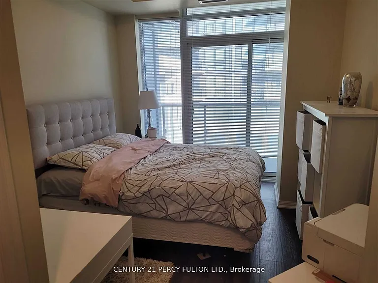400 Adelaide St E #1202 — Photo 18