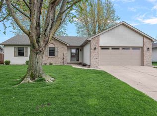 1500 Coralberry Ct, Springfield, IL 62712