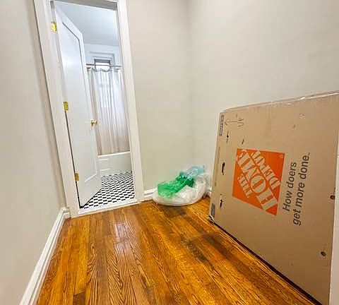 4th image of 410 E 17th St #1
