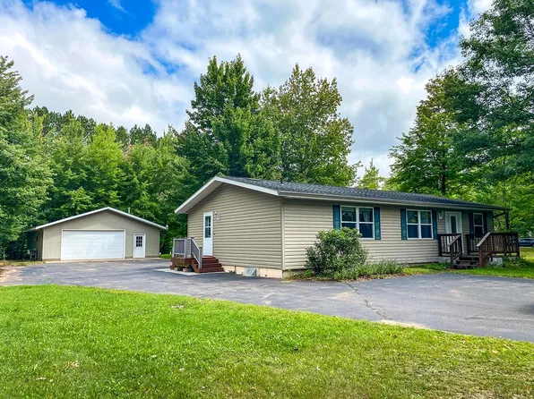2118 Margaret Dr, Tomahawk, WI 54487