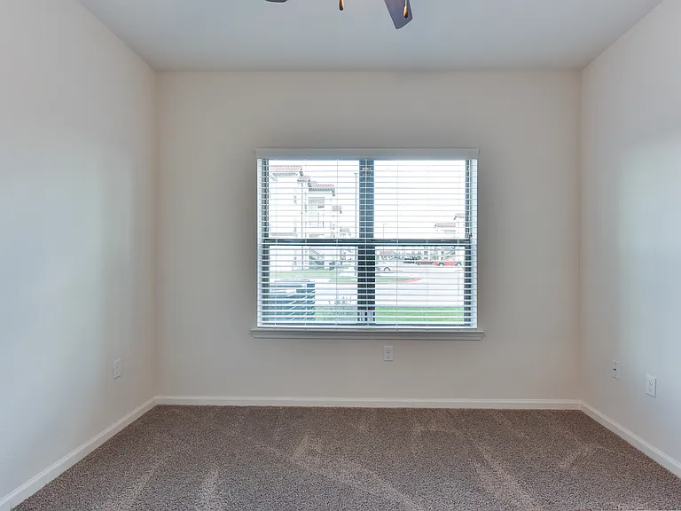 Eastridge — Photo 74