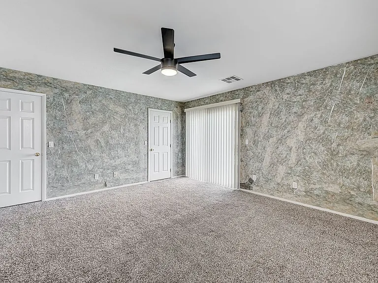 10130 Walhalla Plateau Ct — Photo 33