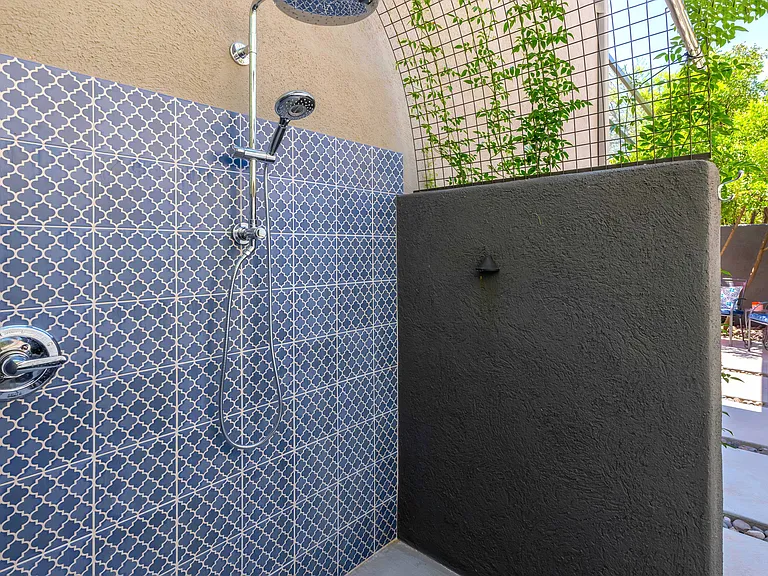 3039 E 3rd St #2 — Photo 30