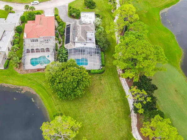 1 Bay Pointe Dr, Ormond Beach, FL 32174