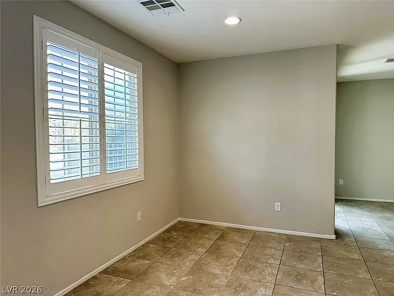 6132 Scarlet Leaf St — Photo 3