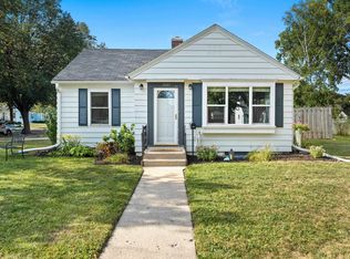 1083 8th St, Green Bay, WI 54304